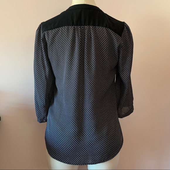 H&M pretty in black tunic-style - Picture 2 of 4